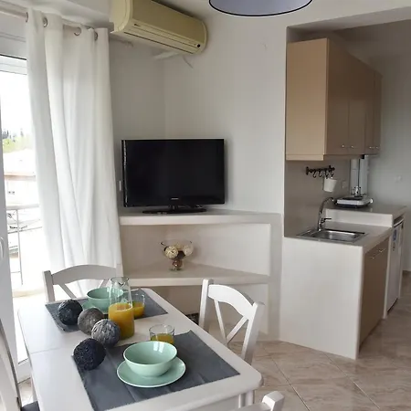 Apartament Kyma And