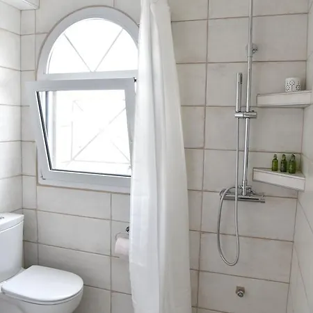 Kyma And Lejlighed *